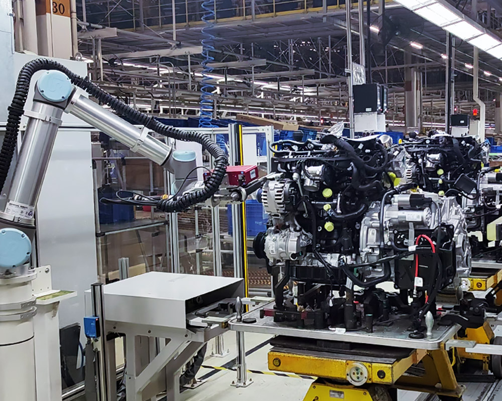 3D Vision-Guided Engine Motor Bolt Tightening