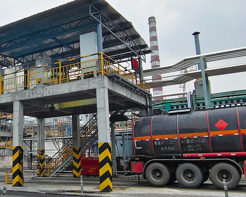 3D Vision-Guided Unmanned Loading of Hazardous Liquid Chemicals