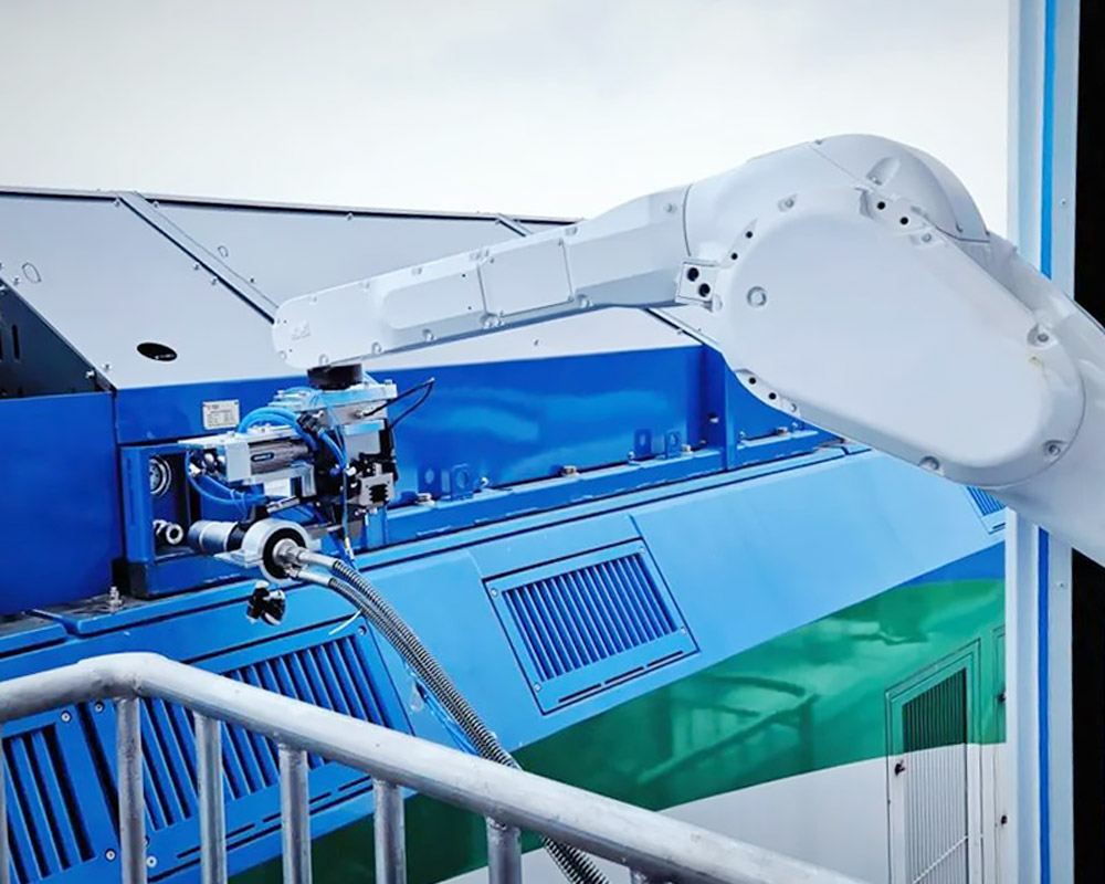 3D Vision-Guided Positioning for Outdoor Heavy-Haul Train Hydrogen Refueling